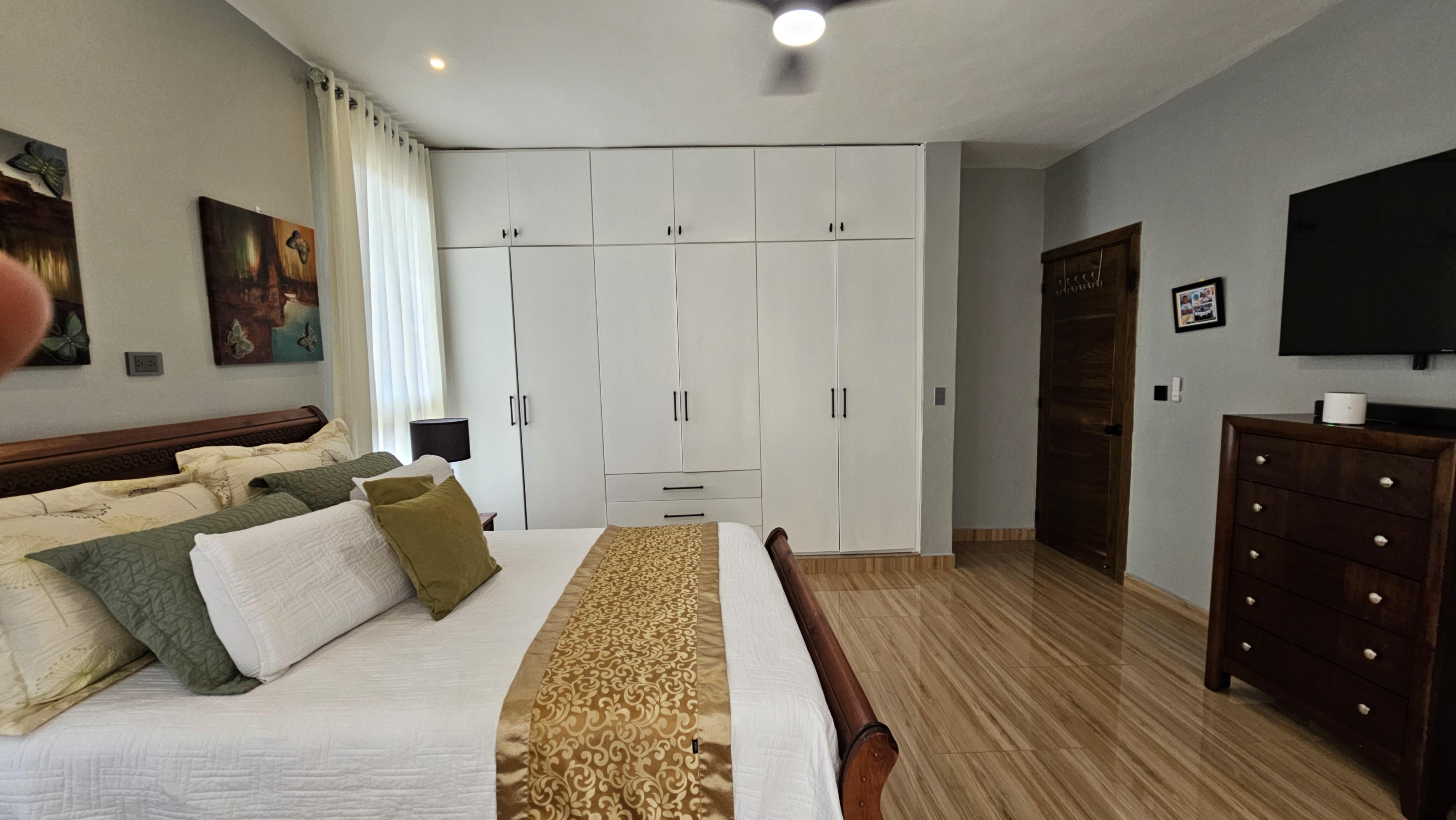 Spacious 3BR Villa w/ Pool