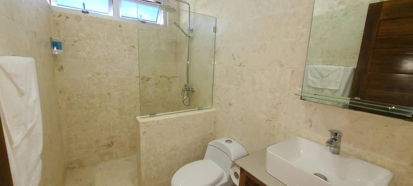 Caribbean Bliss – 10Bed w/ Olympic Pool