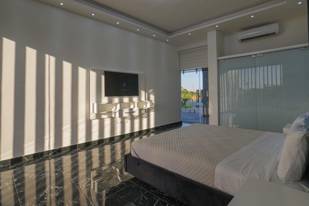 The Royal Estate – 13BR Luxury Villa in Sosua