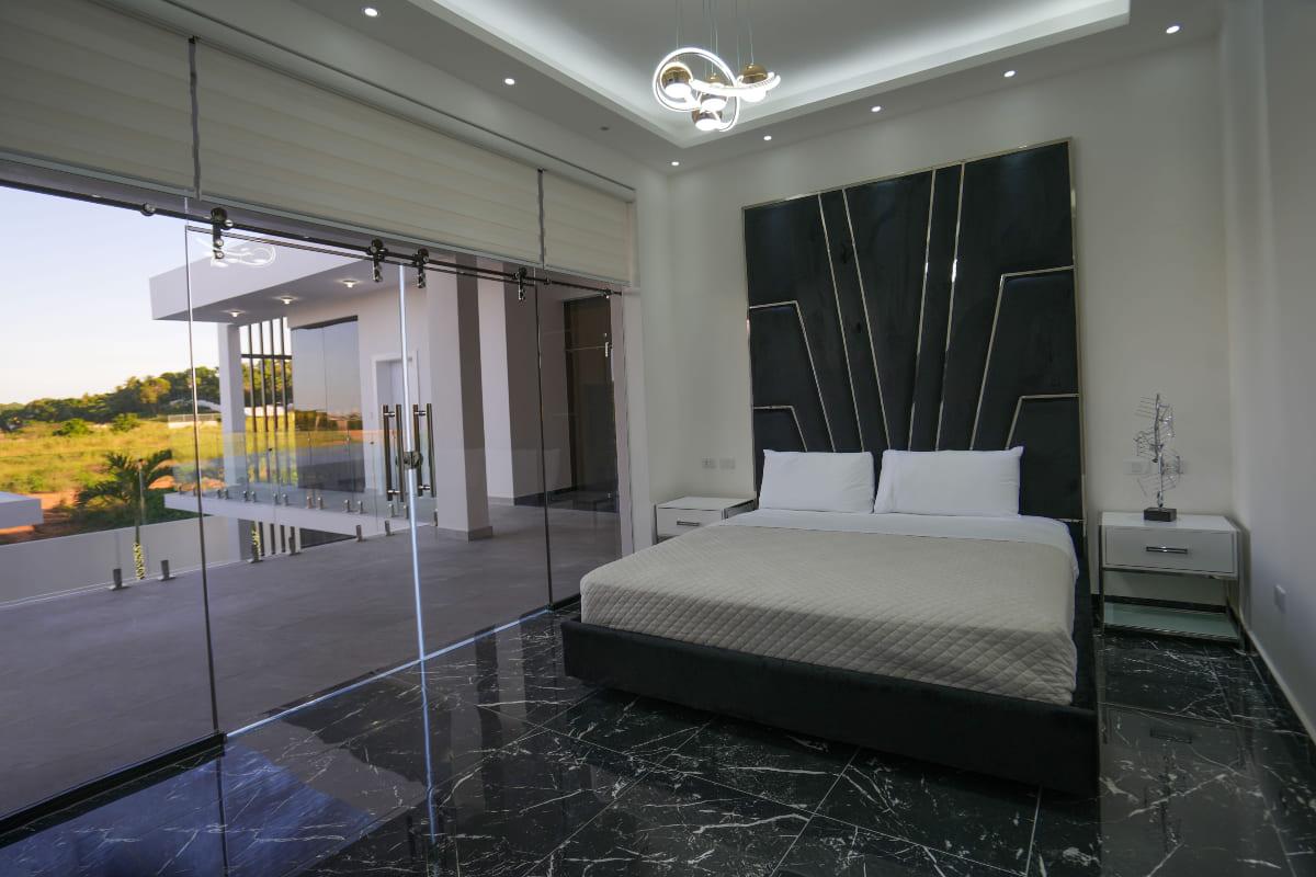 The Royal Estate – 13BR Luxury Villa in Sosua