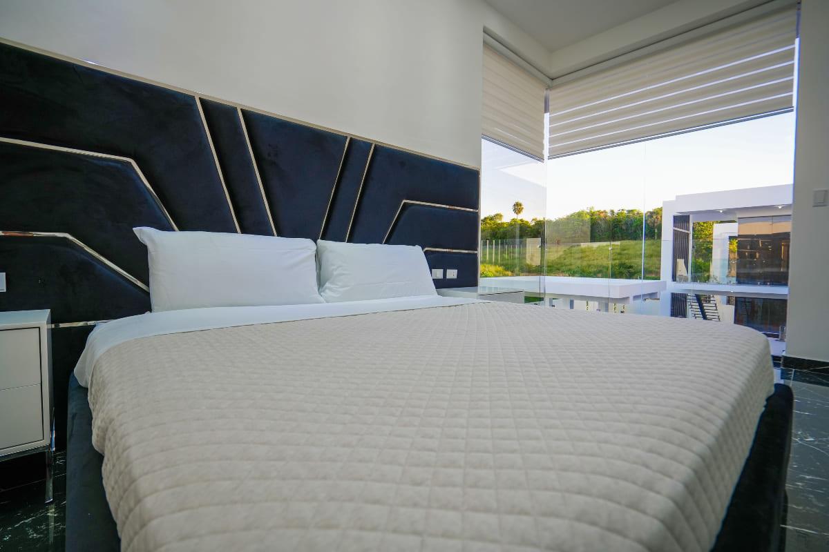 The Royal Estate – 13BR Luxury Villa in Sosua