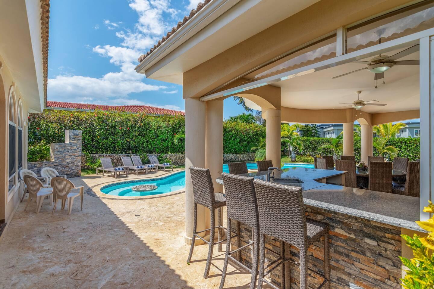 6BR Getaway w/ Pool – Villa Grande Sosua