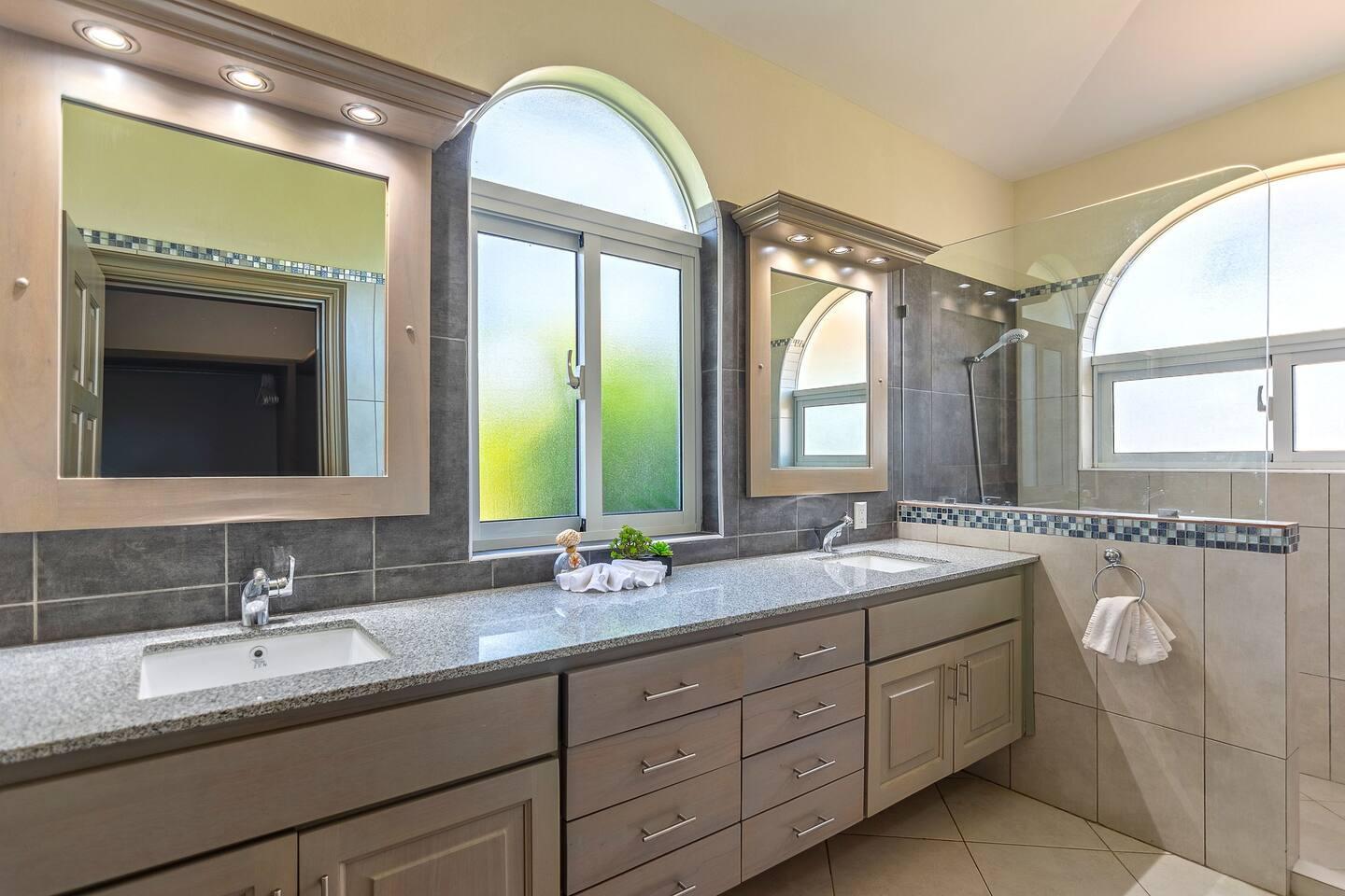 6BR Getaway w/ Pool – Villa Grande Sosua