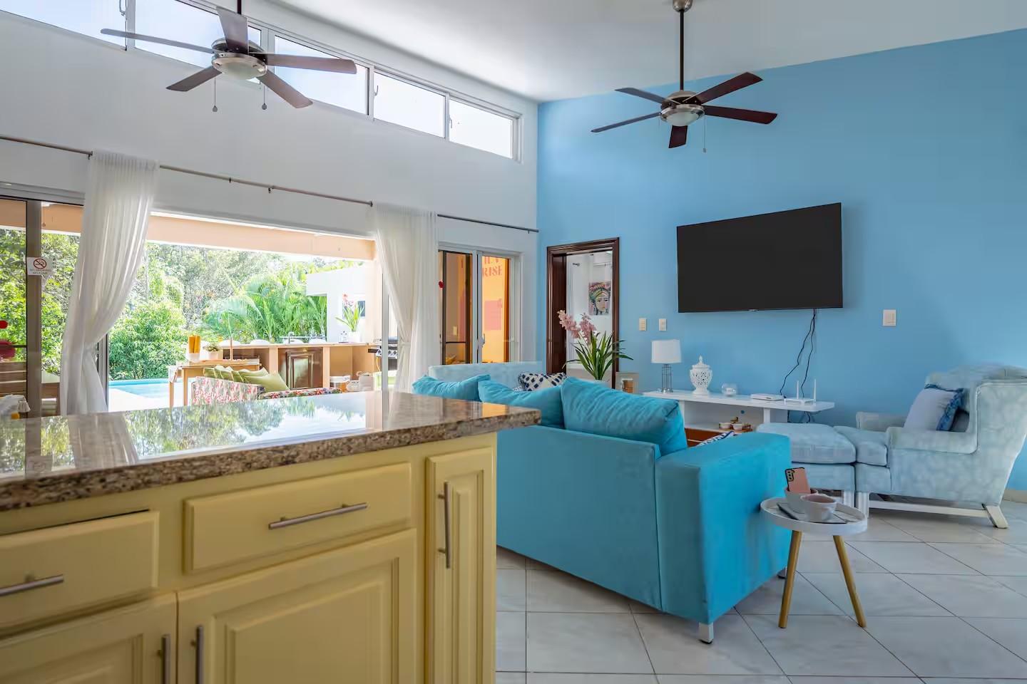 4BR Sosua Villa w/ Bar, Pool & Lounge Areas