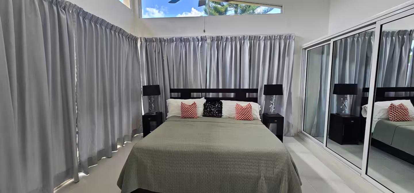 2BR Casa Linda Villa w/ Private Pool & Terrace