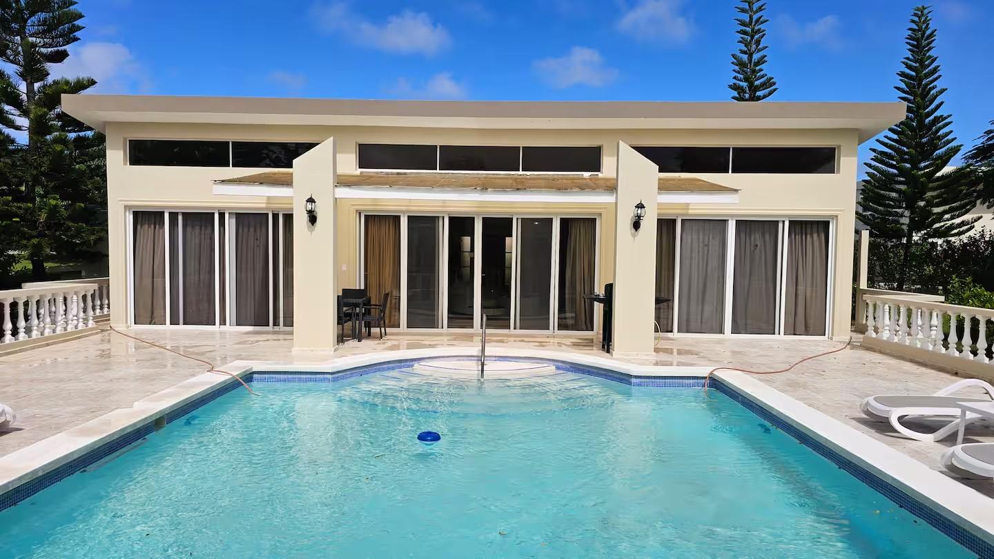 2BR Casa Linda Villa w/ Private Pool & Terrace